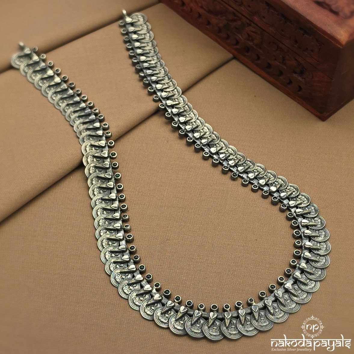 Green Lakshmi Kasu Neckpiece (N11624)