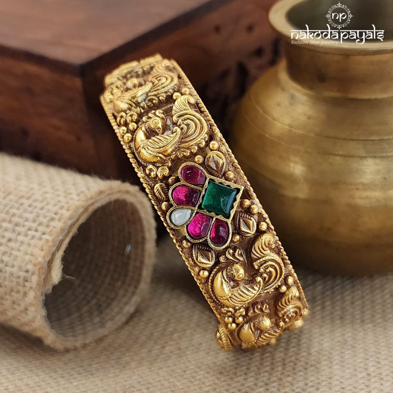 MultiColor Peacock Screw Kada (Gk2820)