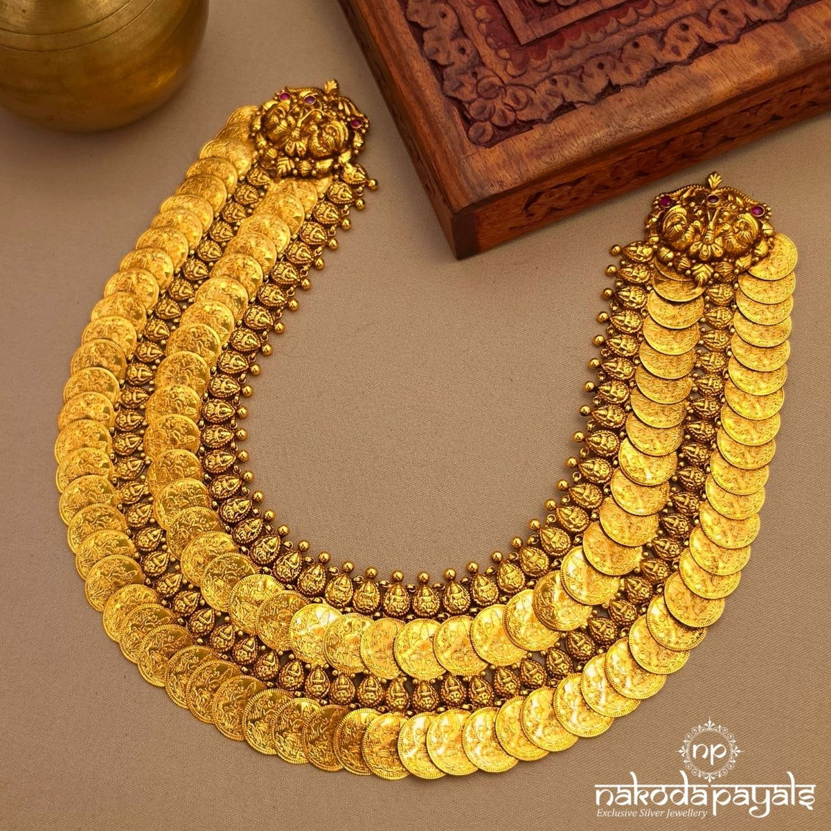 Double Layered Lakshmi Kasu Neckpiece (Gn10845)