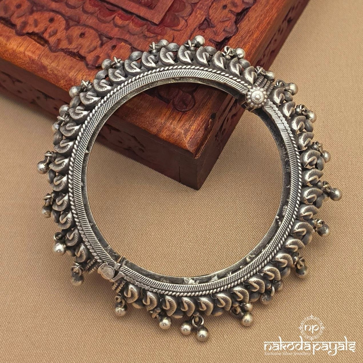 Exquisite Oxidised Ghungroo Kada (K6299)