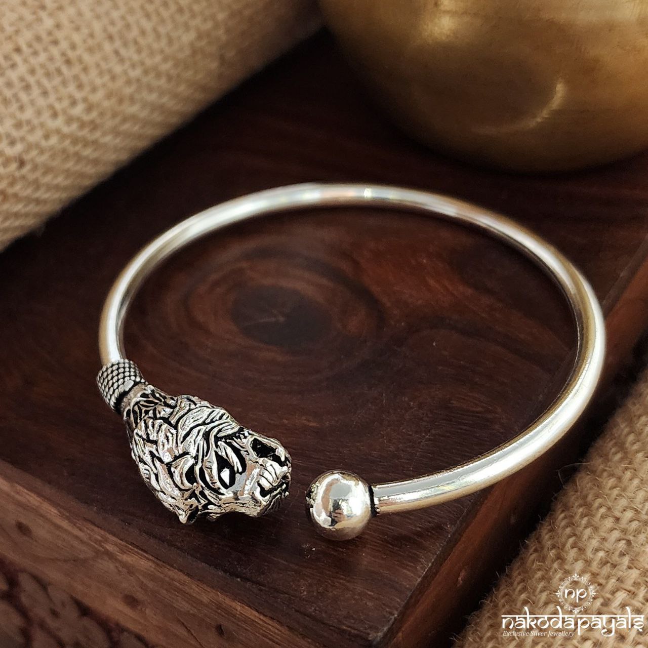 Openable Lion Single Kada (K5104)