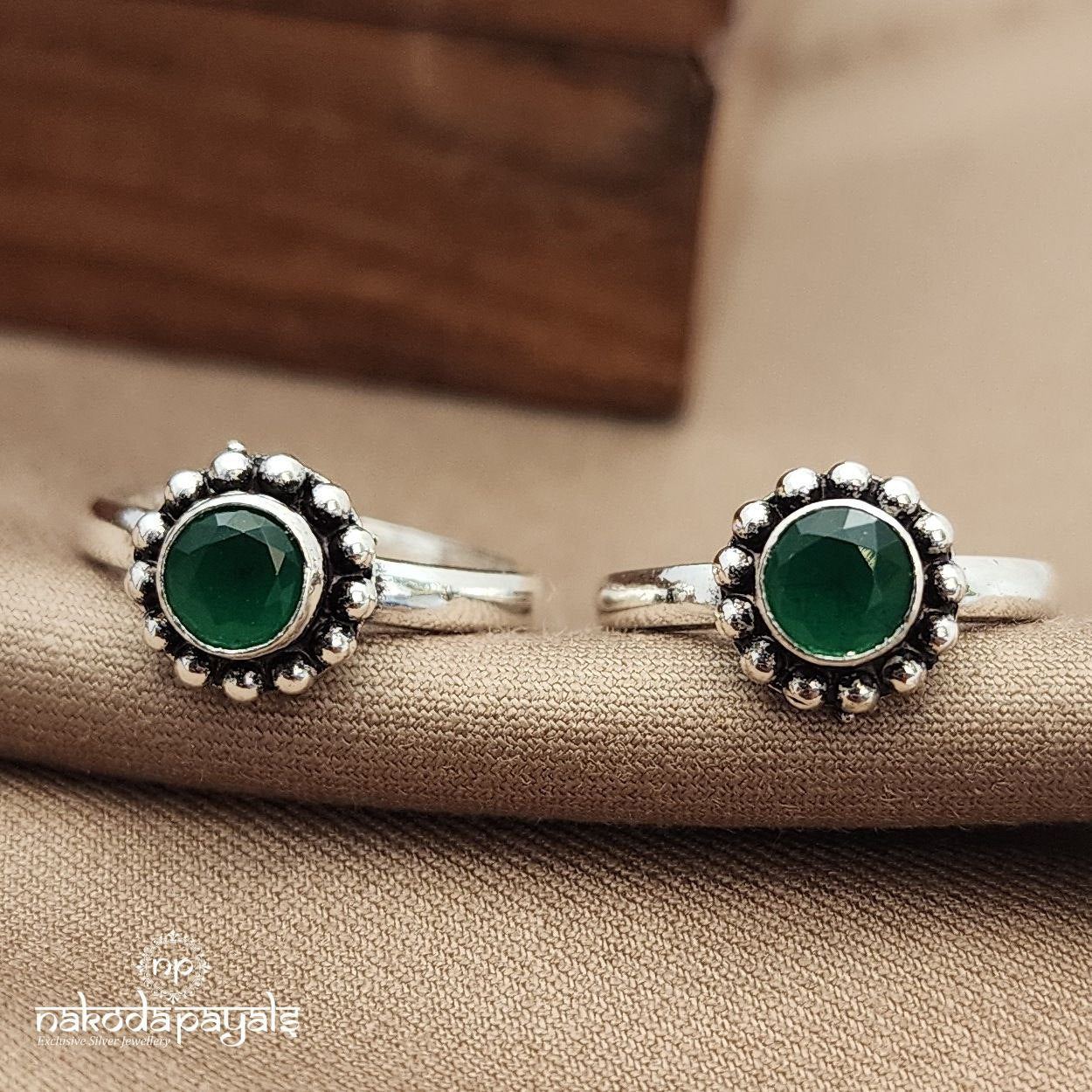 Dotted Green Toerings (T4607)