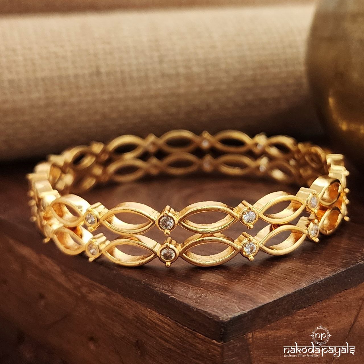 Trending CZ Bangles (Gk3044-45)