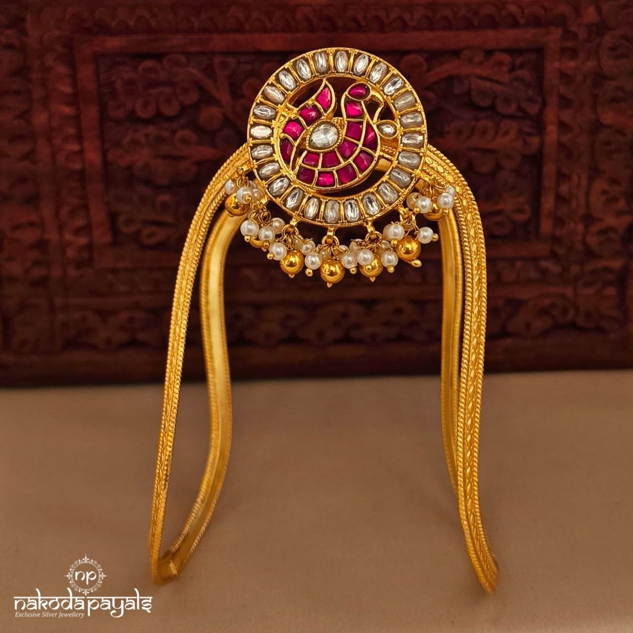 Peacock Pearled Vanki Armlet (Ha0114)