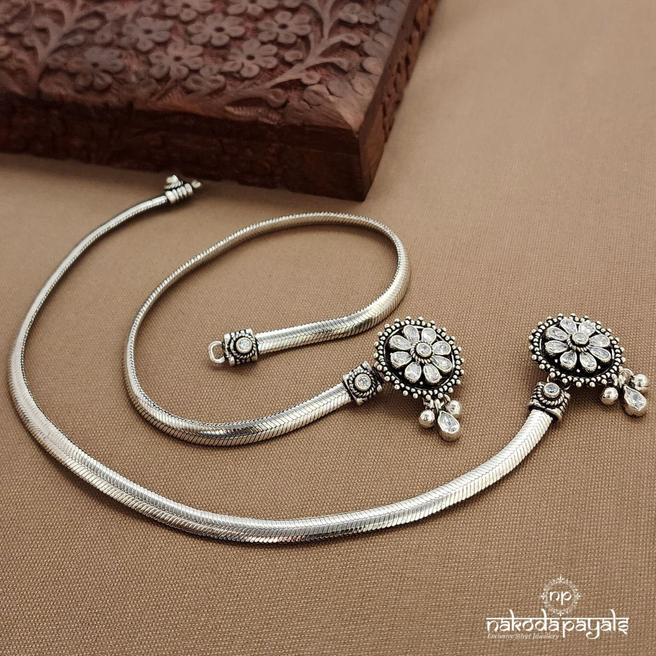 White Circular Anklets (A6814)