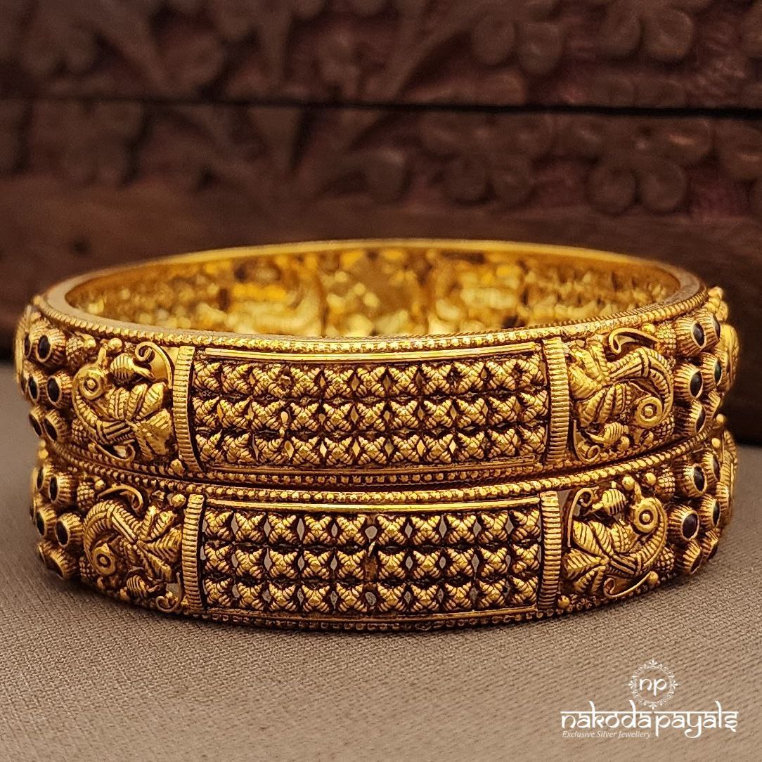 Peacock Kundan Dotted Bangles Pairs (Gk3229–30)