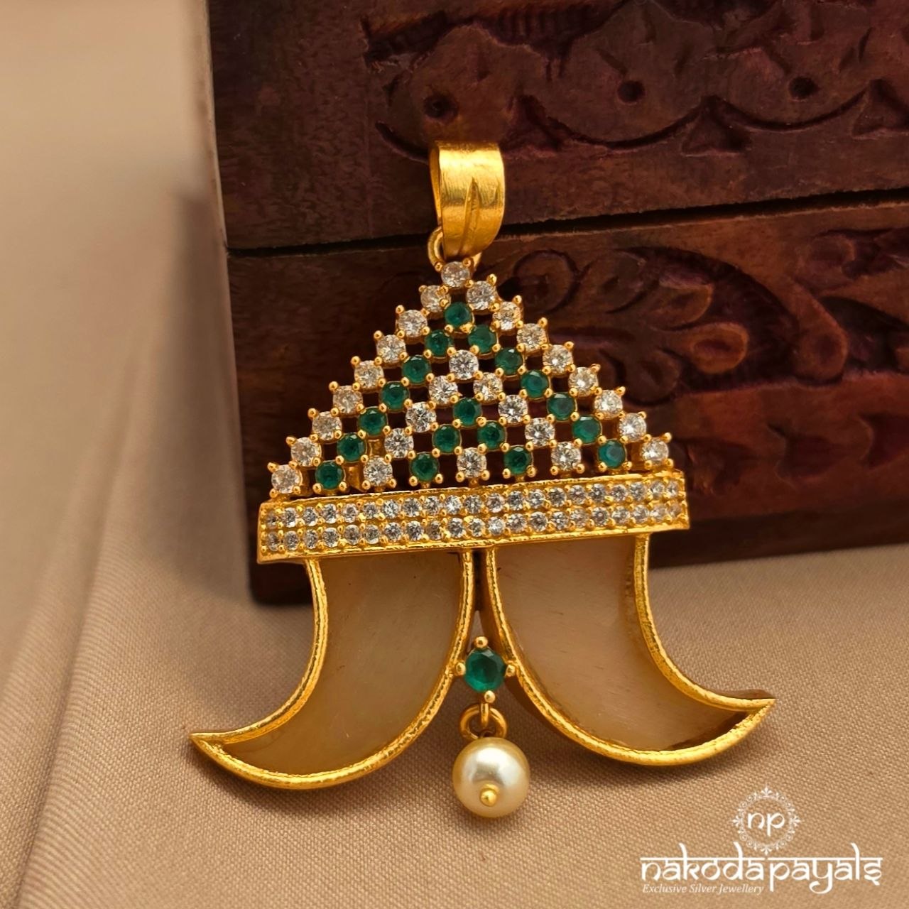 Puligoru Pearl Pendant (Gp2489)