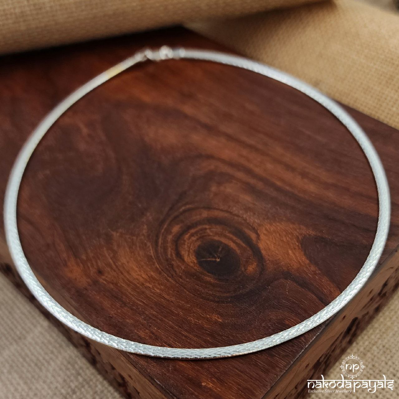 Reversible Sun-kissed Band Neckpiece (St3363)