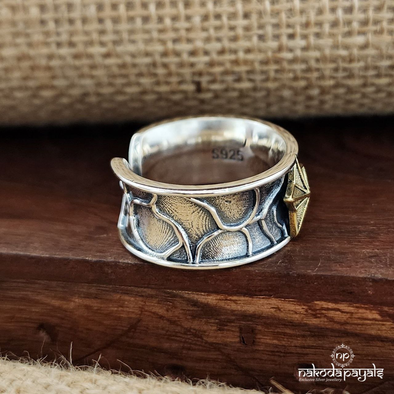Star Dual Tone Silver Ring (F2782)