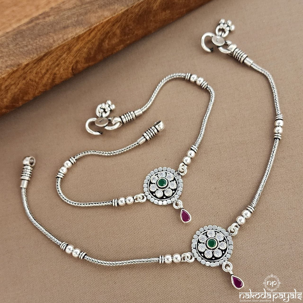 Dotted Green Dot Flower Anklets (A6603)