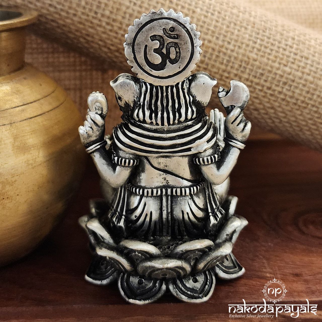 Lotus Ganapati Hallow Idol (Aa1323)