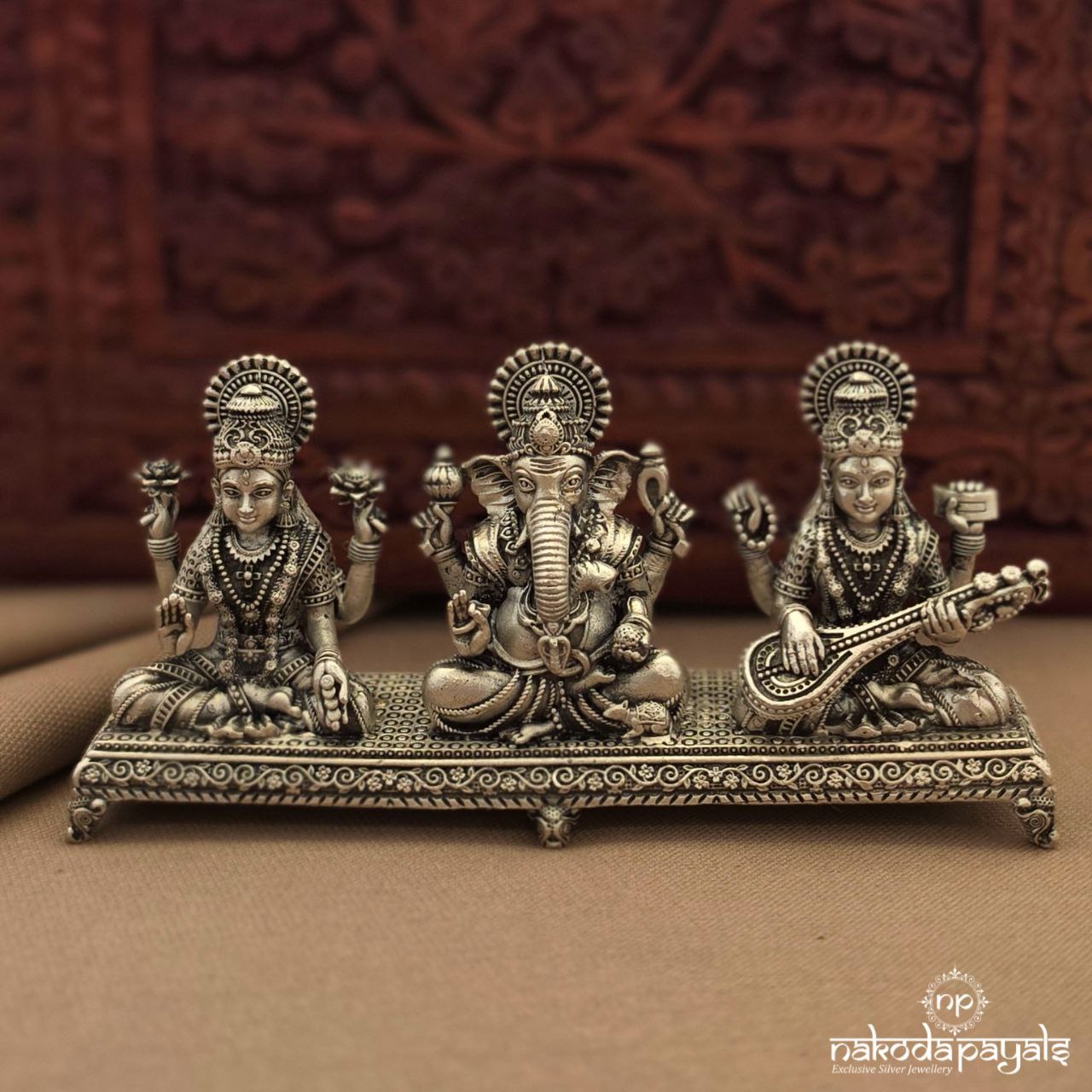 Ganesha Saraswati Lakshmi Idol (Aa2572)