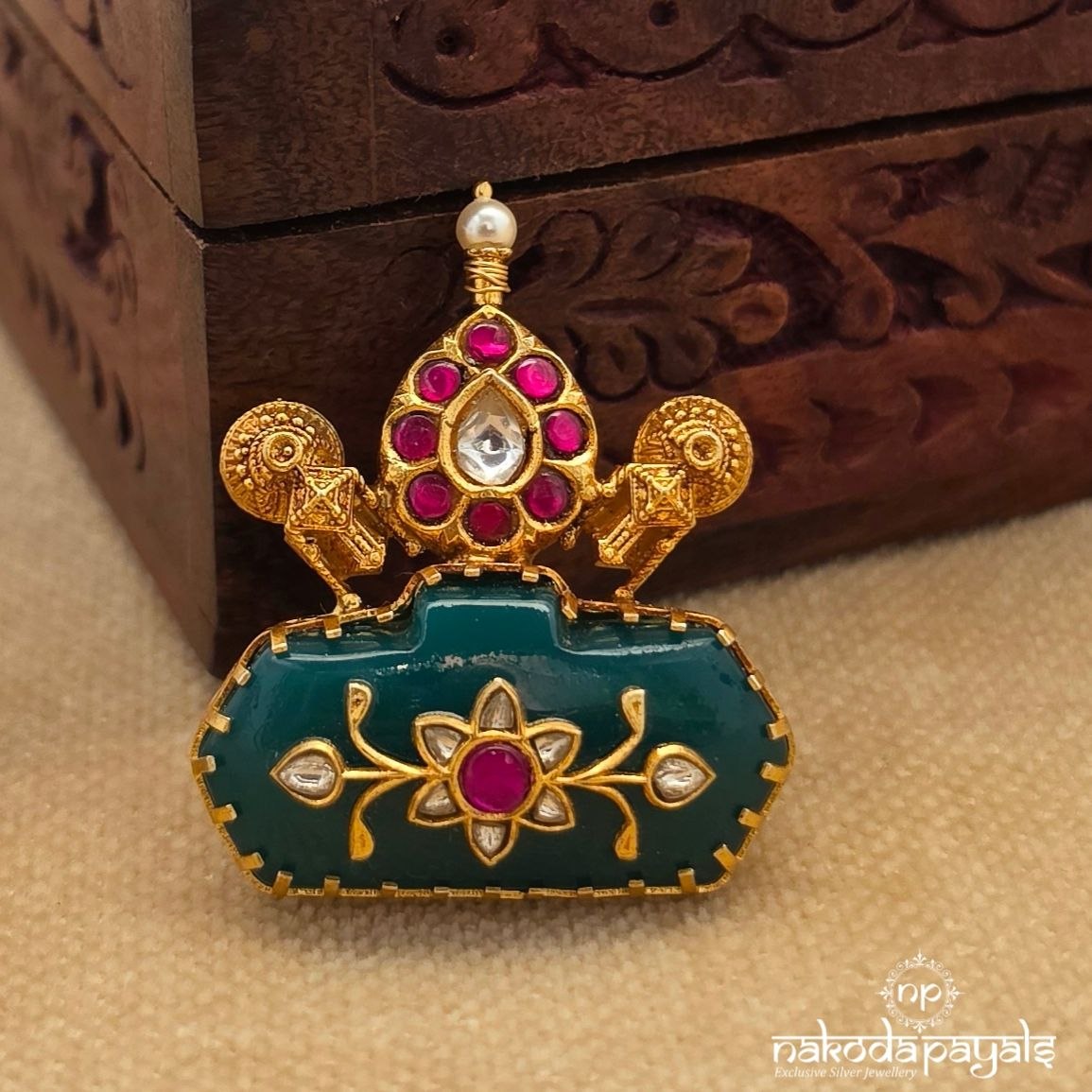 Exclusive Kundan Pendant (Gp2643)