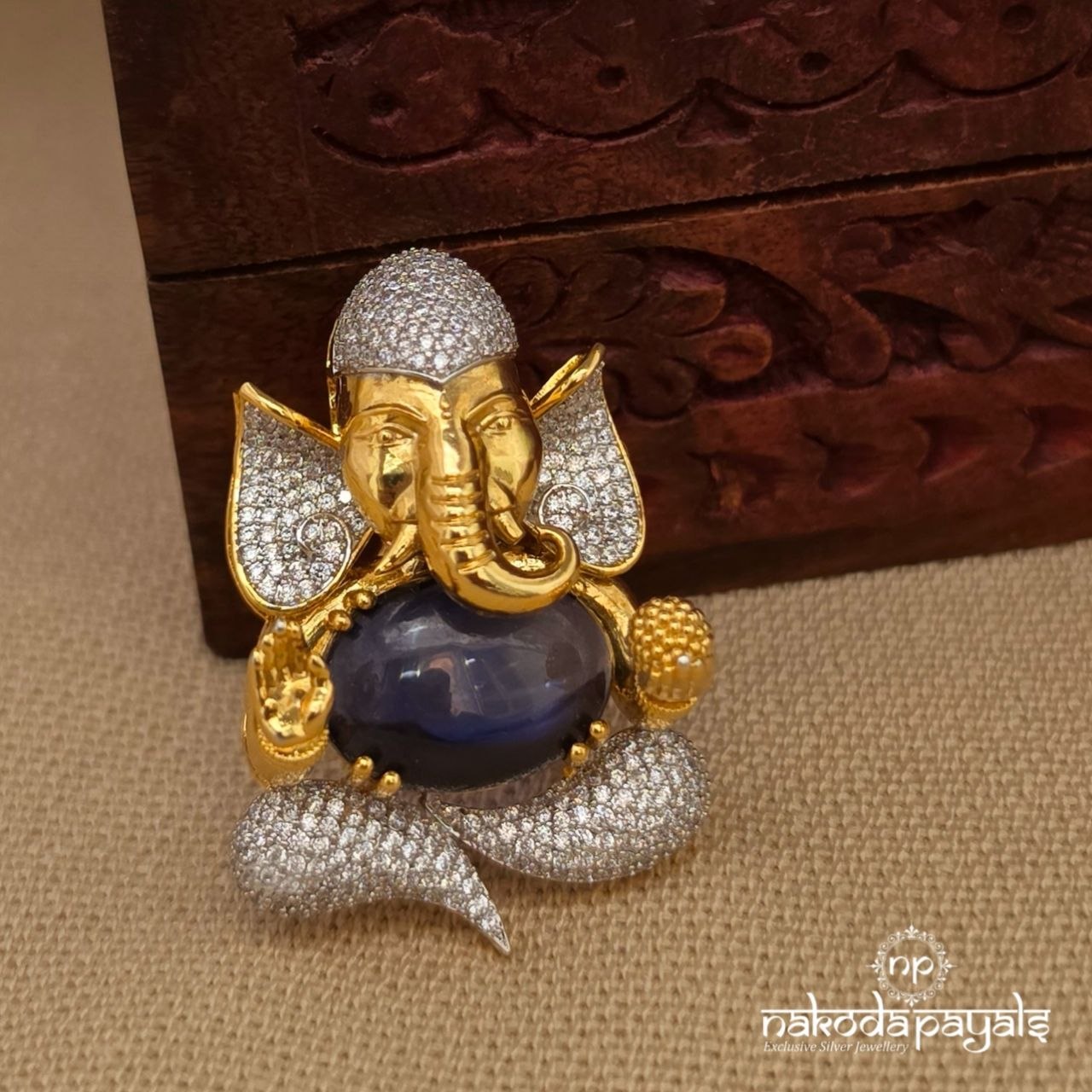 Exclusive CZ Ganesha Pendant (Gp2468)
