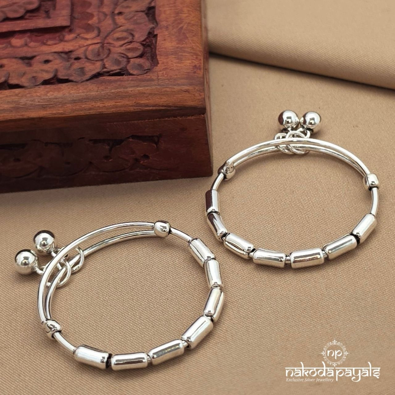Gorgeous Adjustable Kada (Ka9527)
