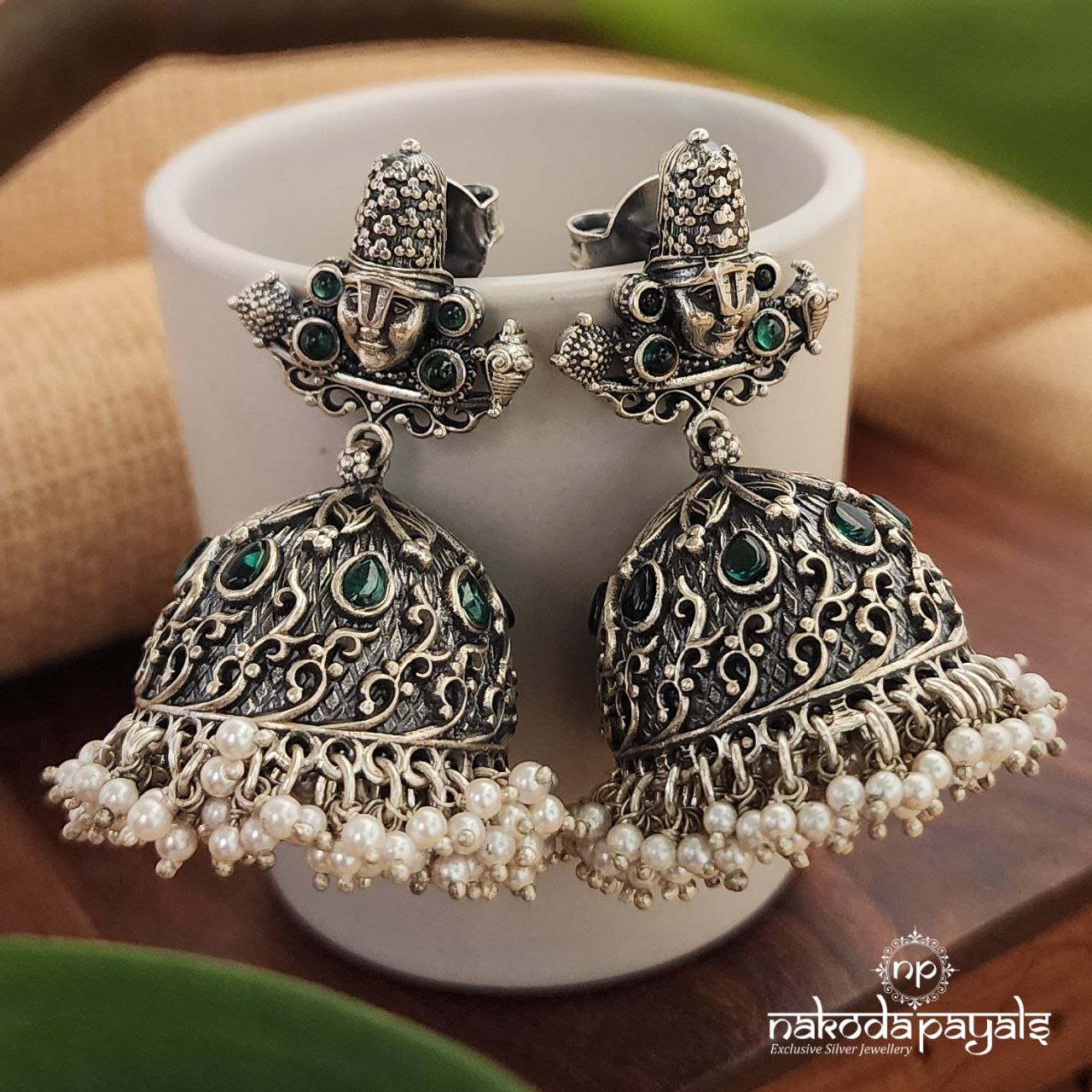 Emerald Venkateshwar Jhumka (C8190)