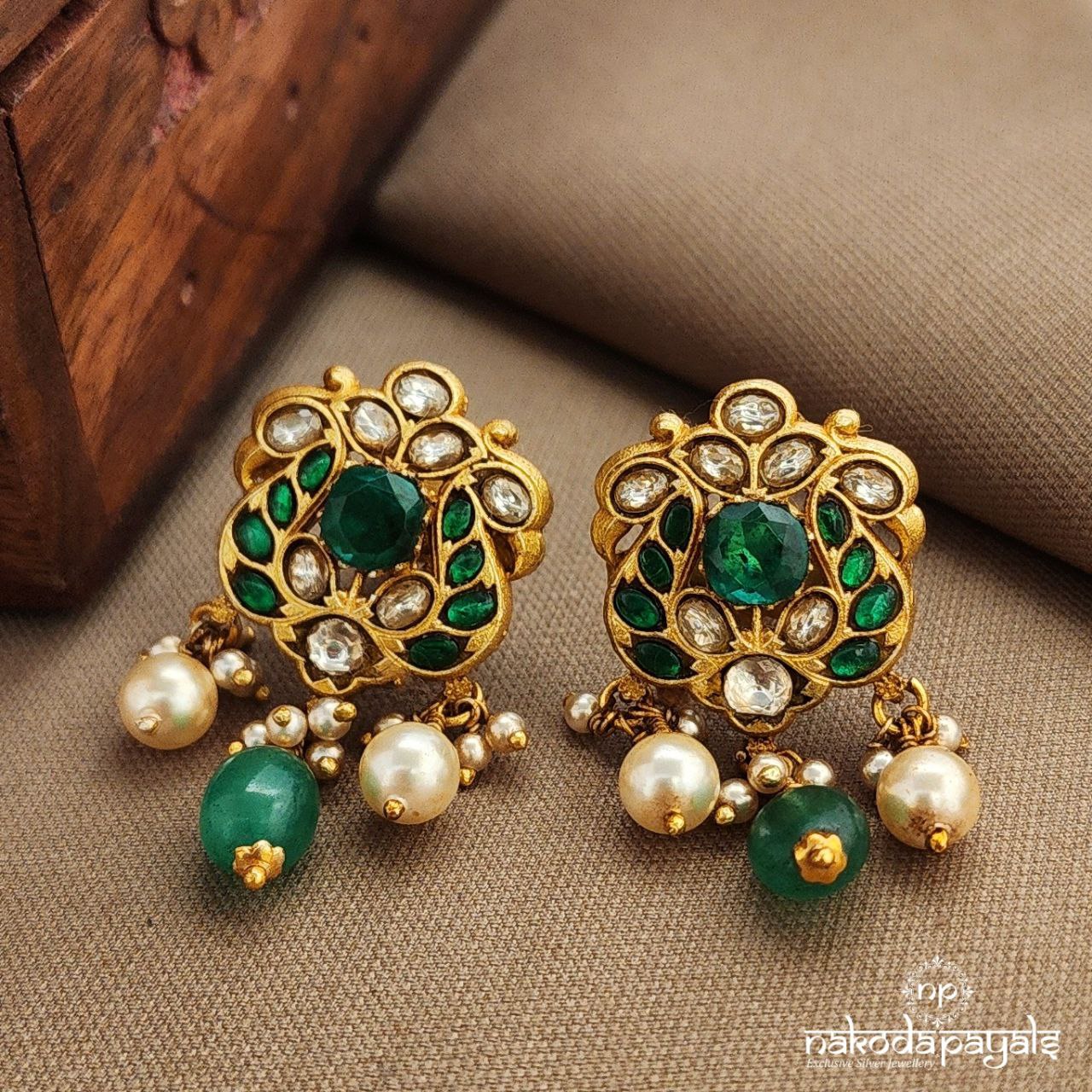 Green Kundan Studs (Ge10354)