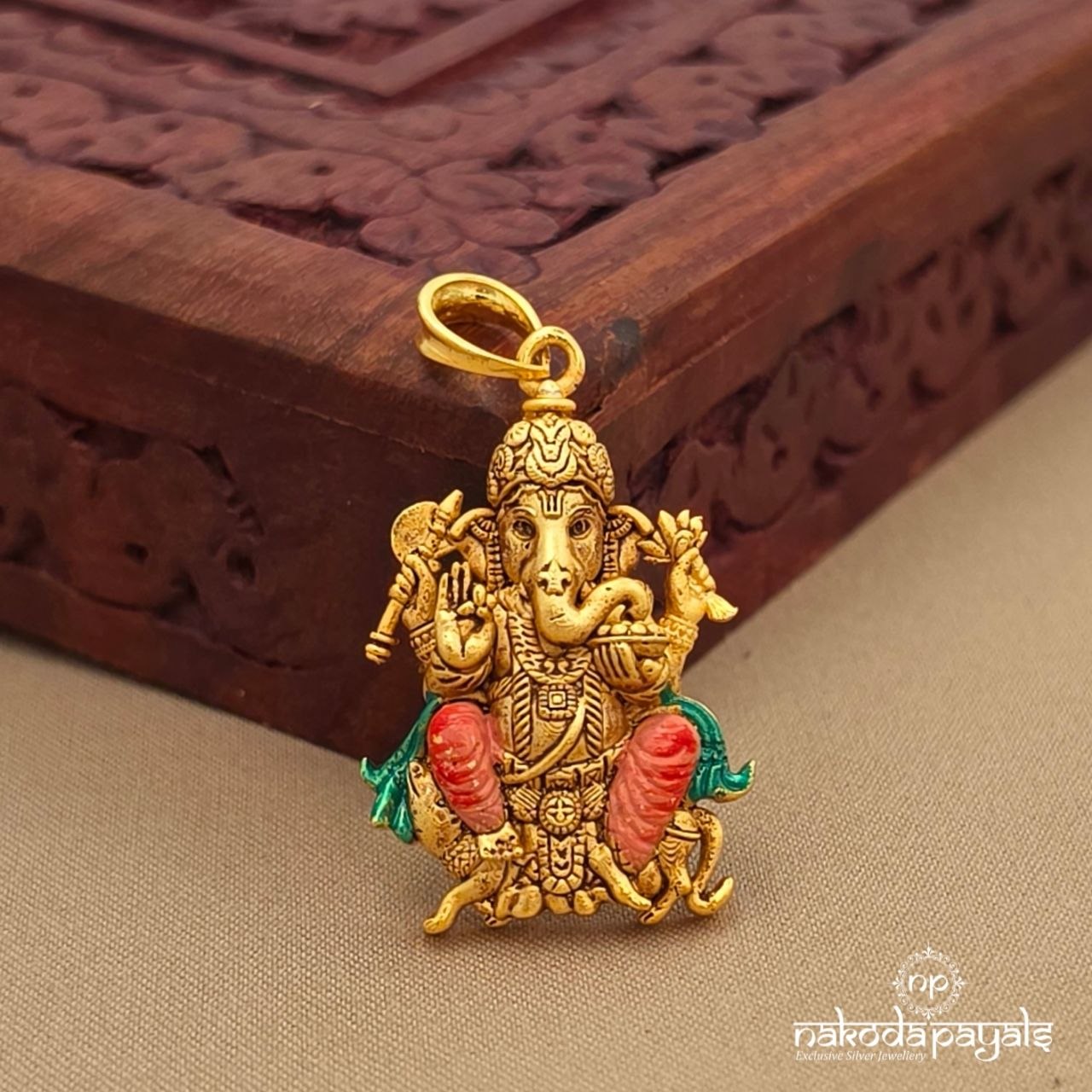 Ganesha Pendant (Gp2304)