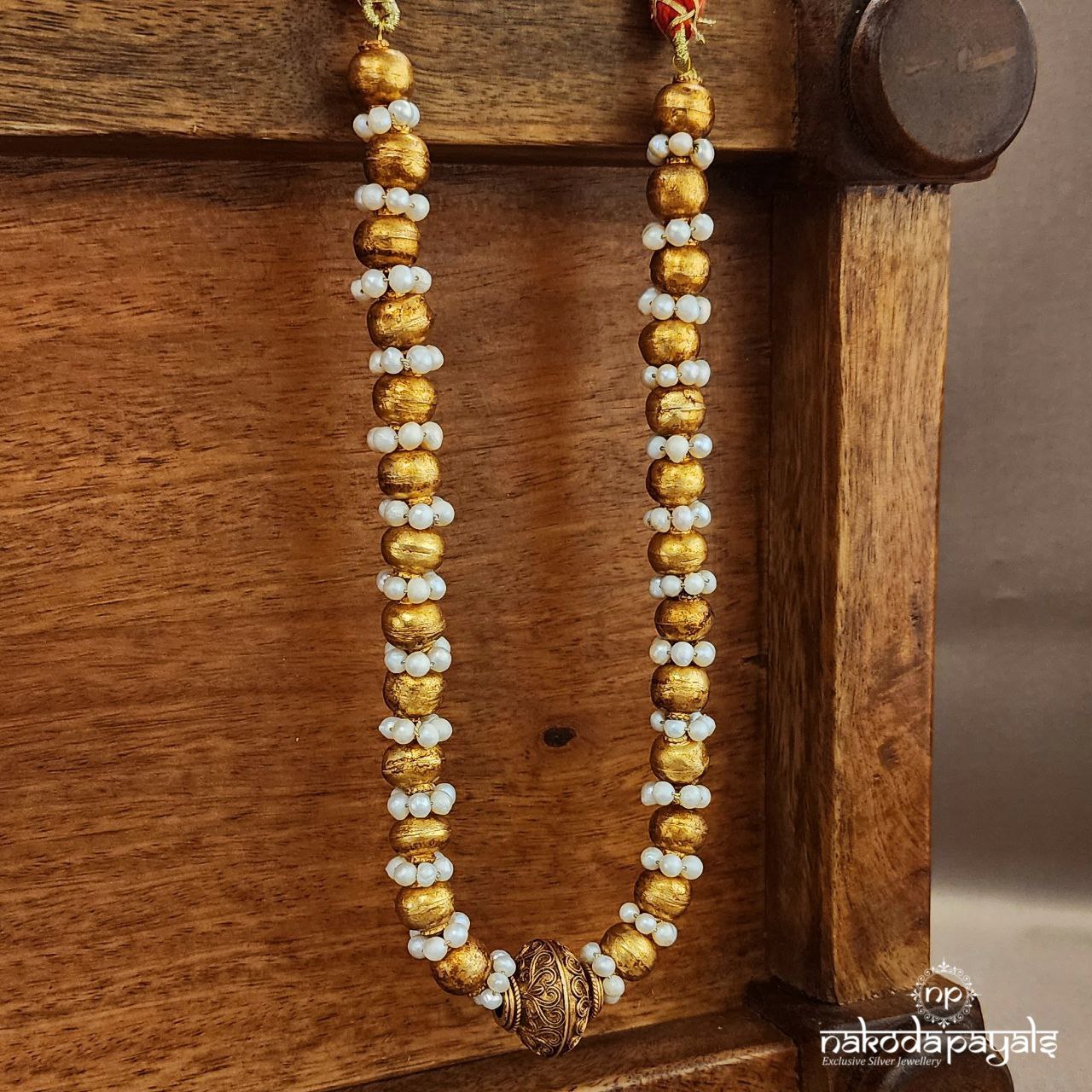 Graceful Pearled Neckpiece (Gn9337)
