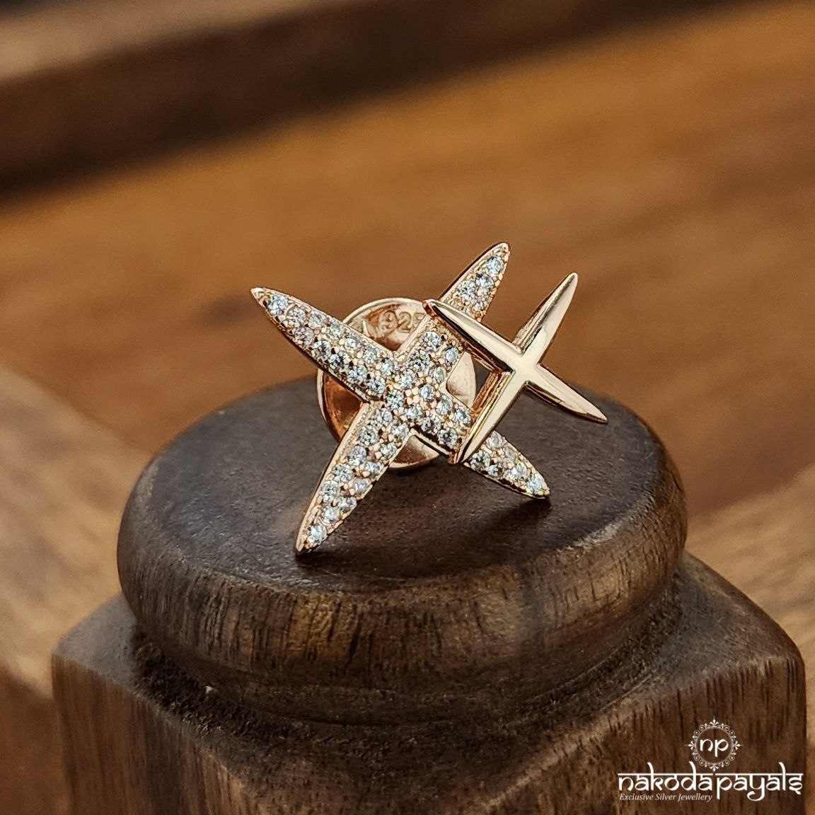 Rose Gold Trending White Lapel Pin (St3672)