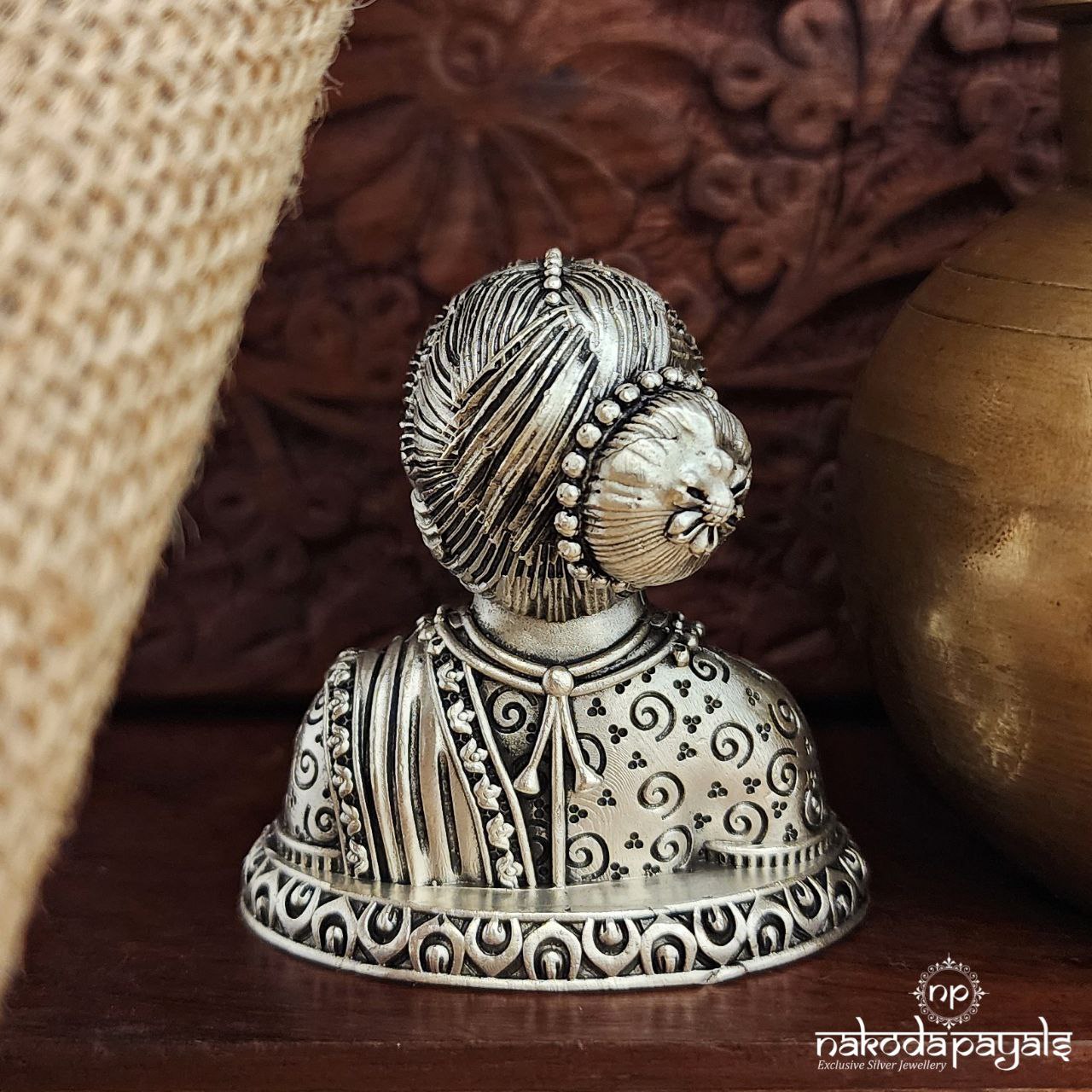 Gawri Idol (Aa1601a-09i)