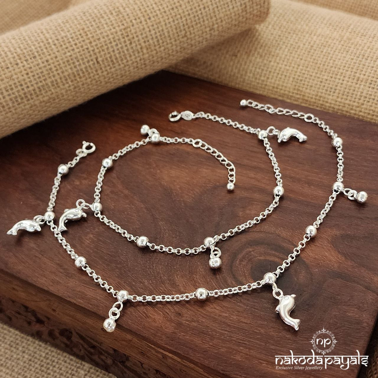 Elegant Dolphin Drop Anklets (A5847)