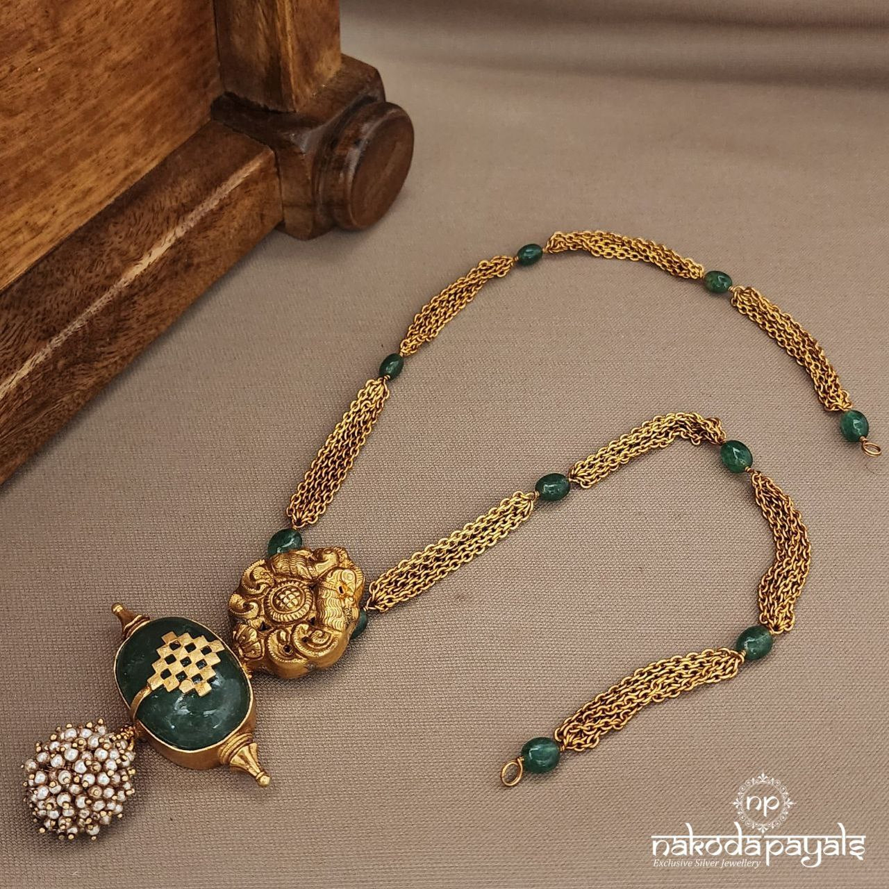 Twin Peacock Green Pearled Neckpiece (Gn9494)