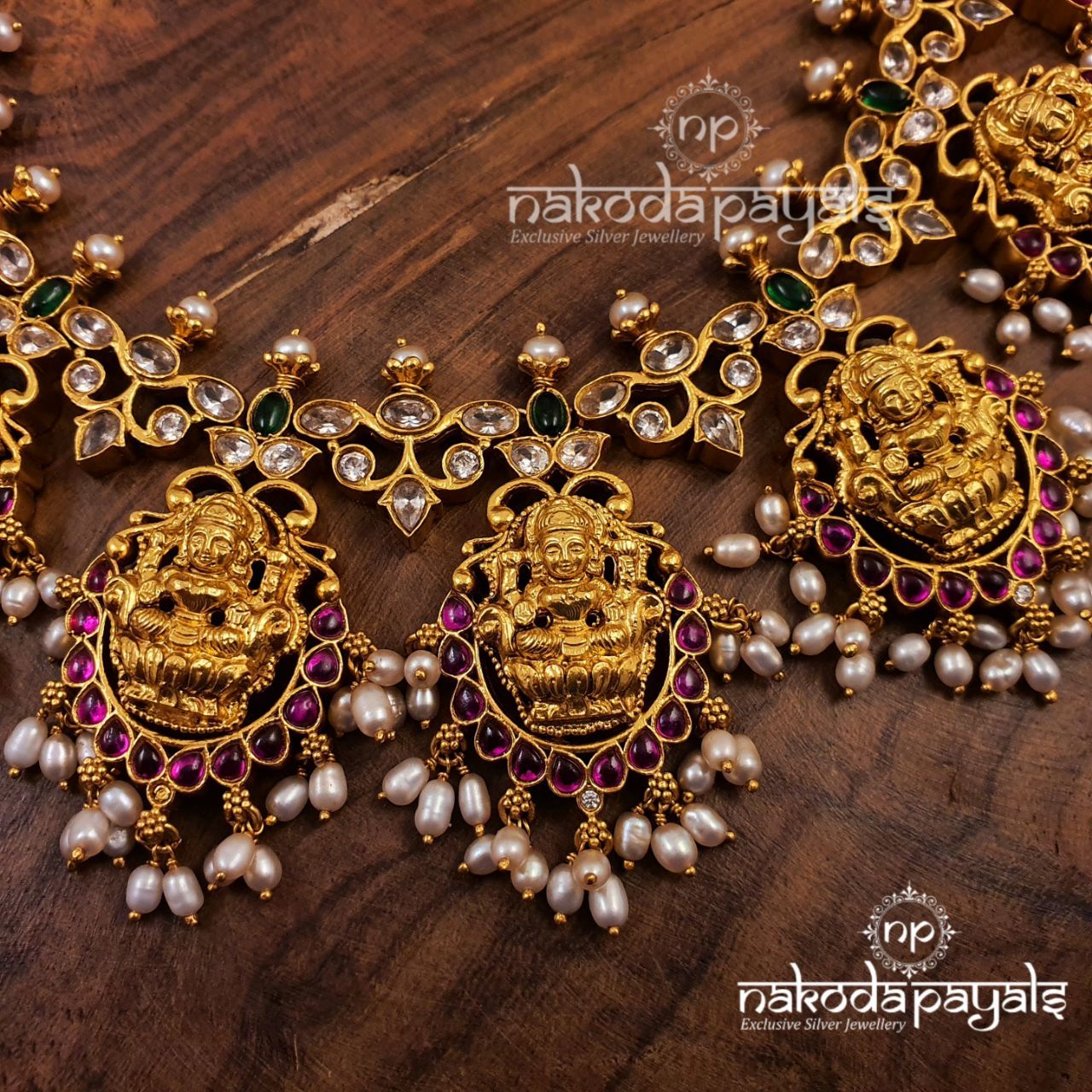 Stunning Multi Lakshmi Neckpiece (Gn0588)
