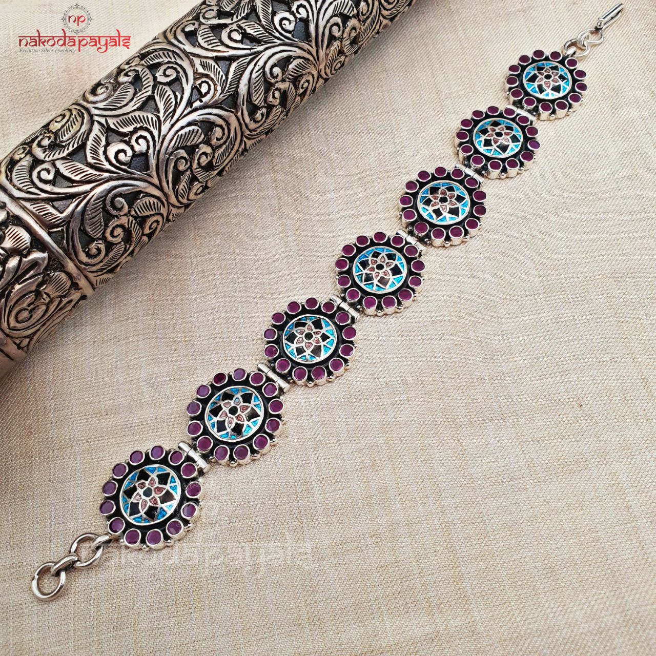 Charming Pink Flowered Bracelet