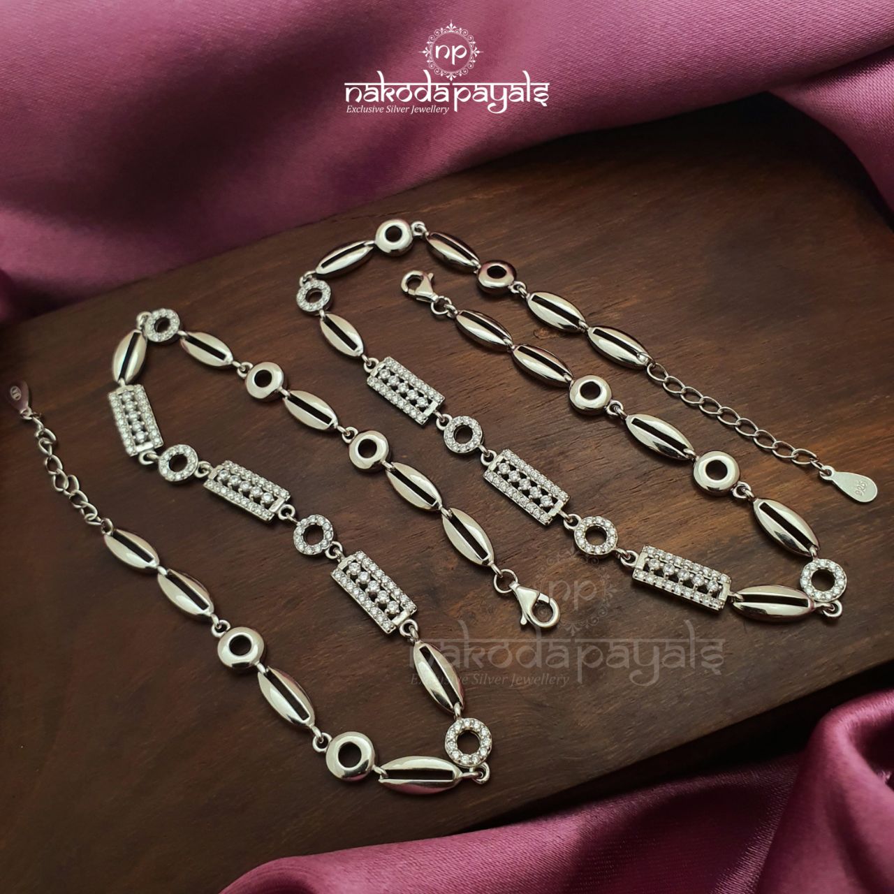 Luring CZ Rhodium Anklets(A1736)