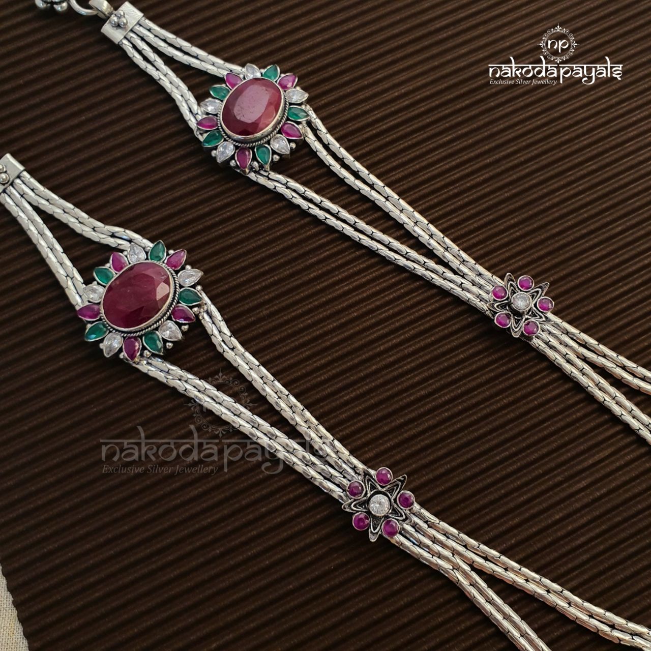 An Exquisite Big MOP Anklets