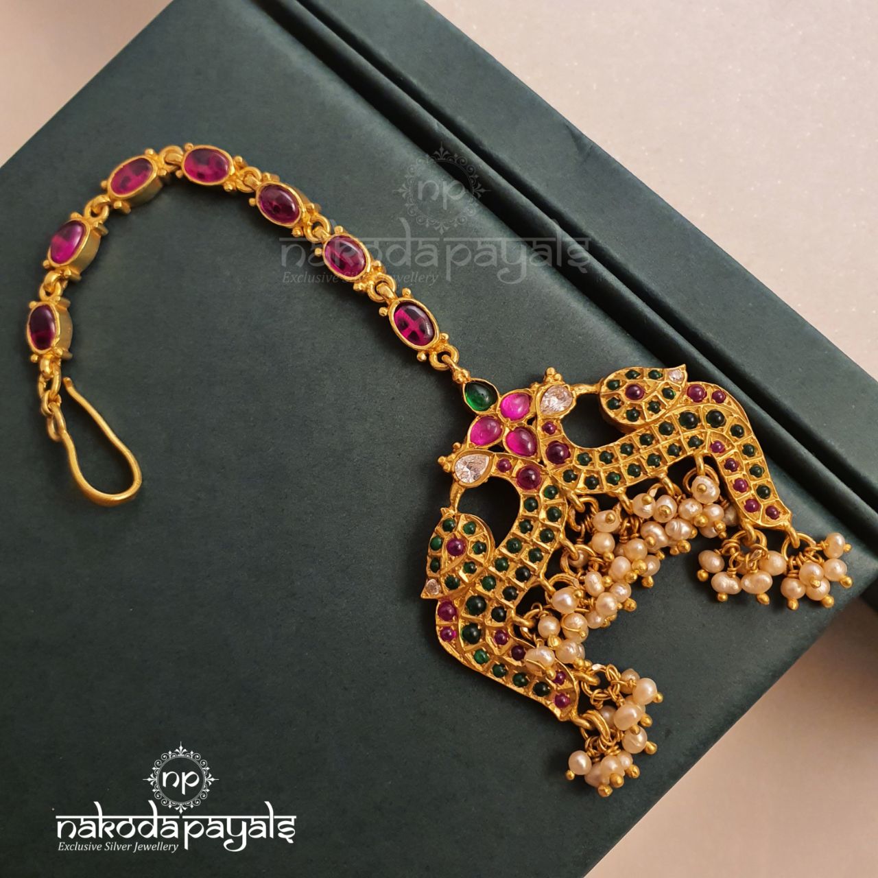 Tweeny Peacock Maang Tikka