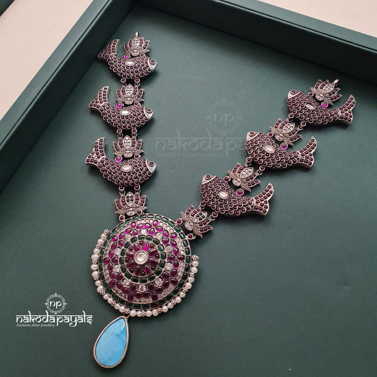 Hexa Fish Turquoise Neckpiece