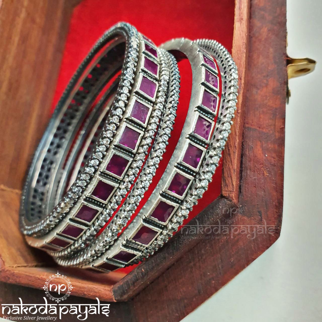 Cubical Ruby Bangle Set