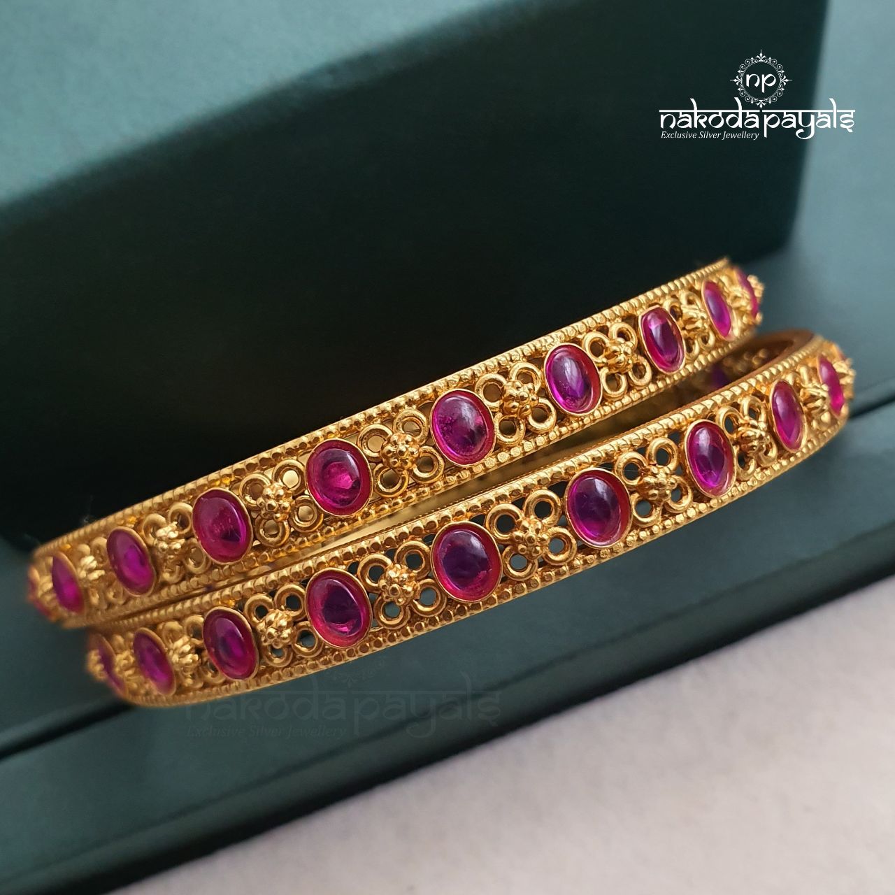 Dainty Pink Bangle Pair