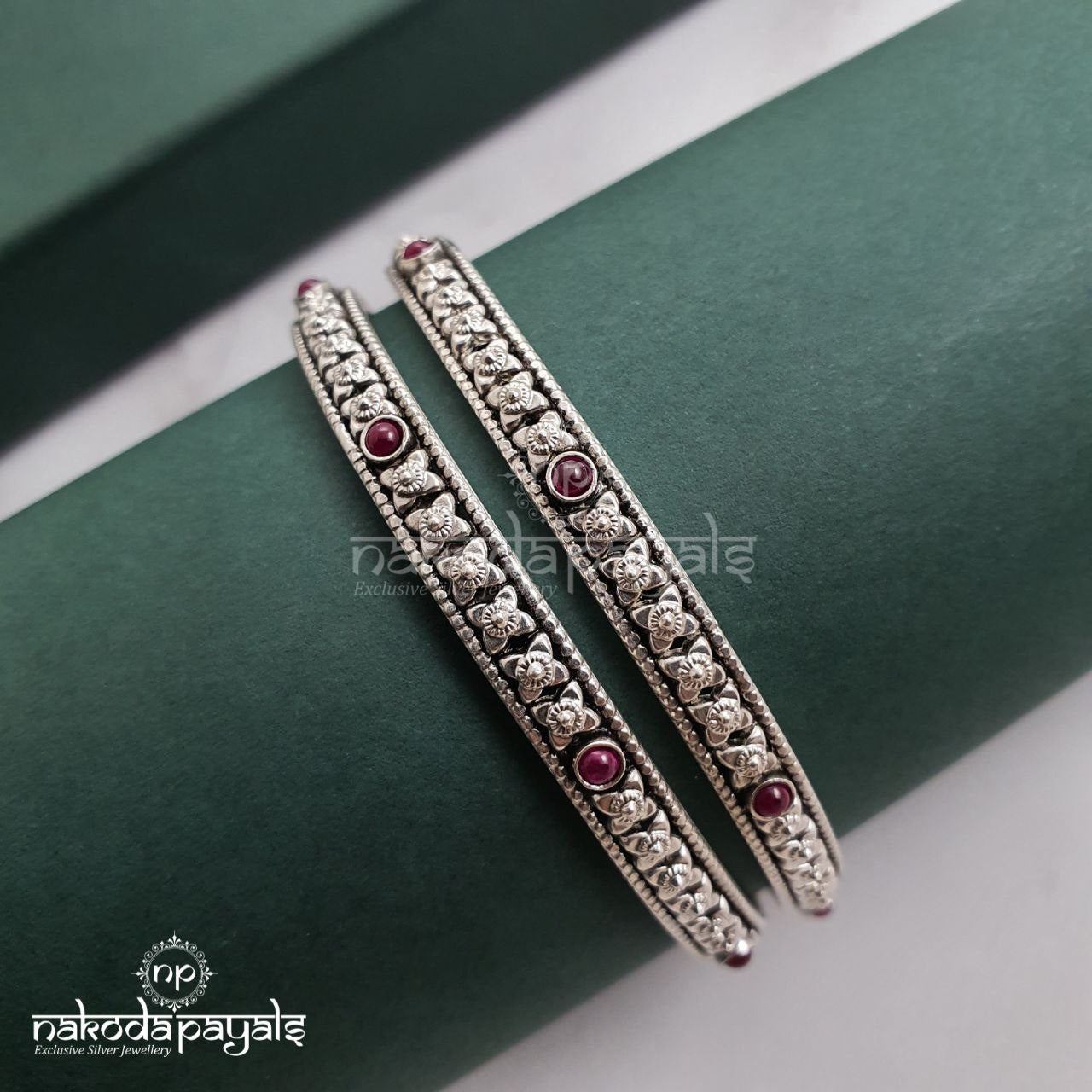 Cross Flowers Red Bangle Pair