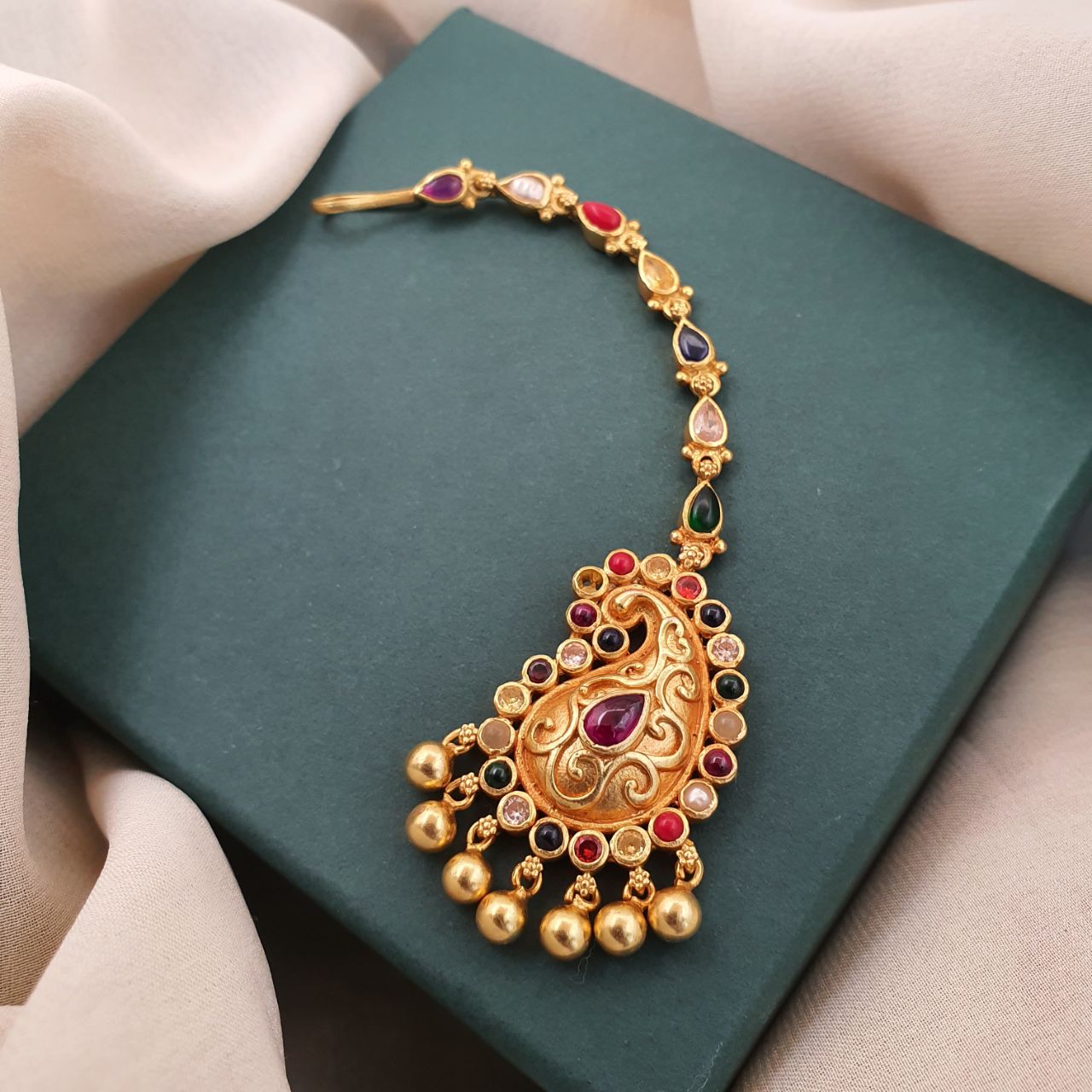 Navarathna Mango Maang Tikka(GM0412)