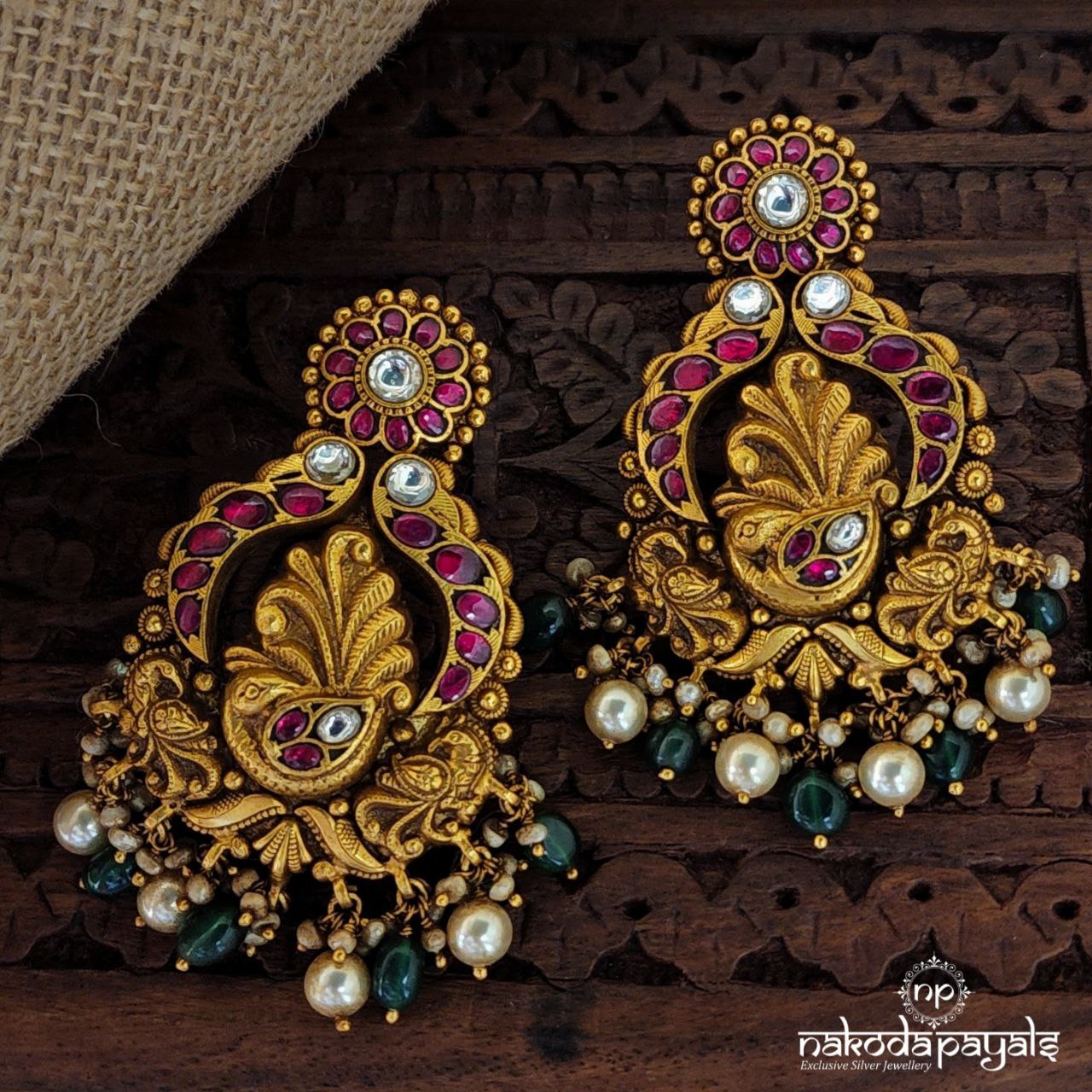 Fetching Peacock Chandbali (Ge4440)