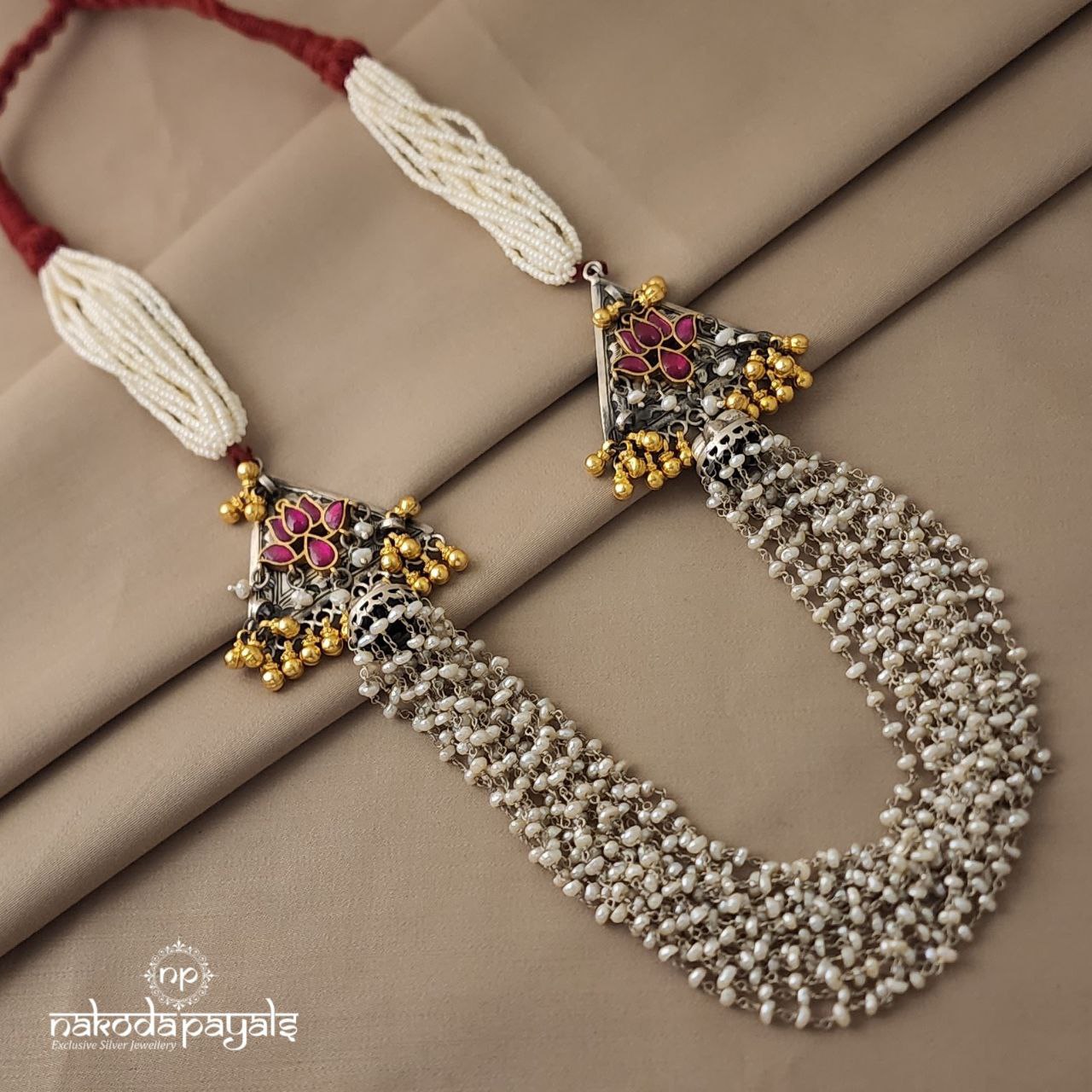 Lotus Pearly Neckpiece (N6936)