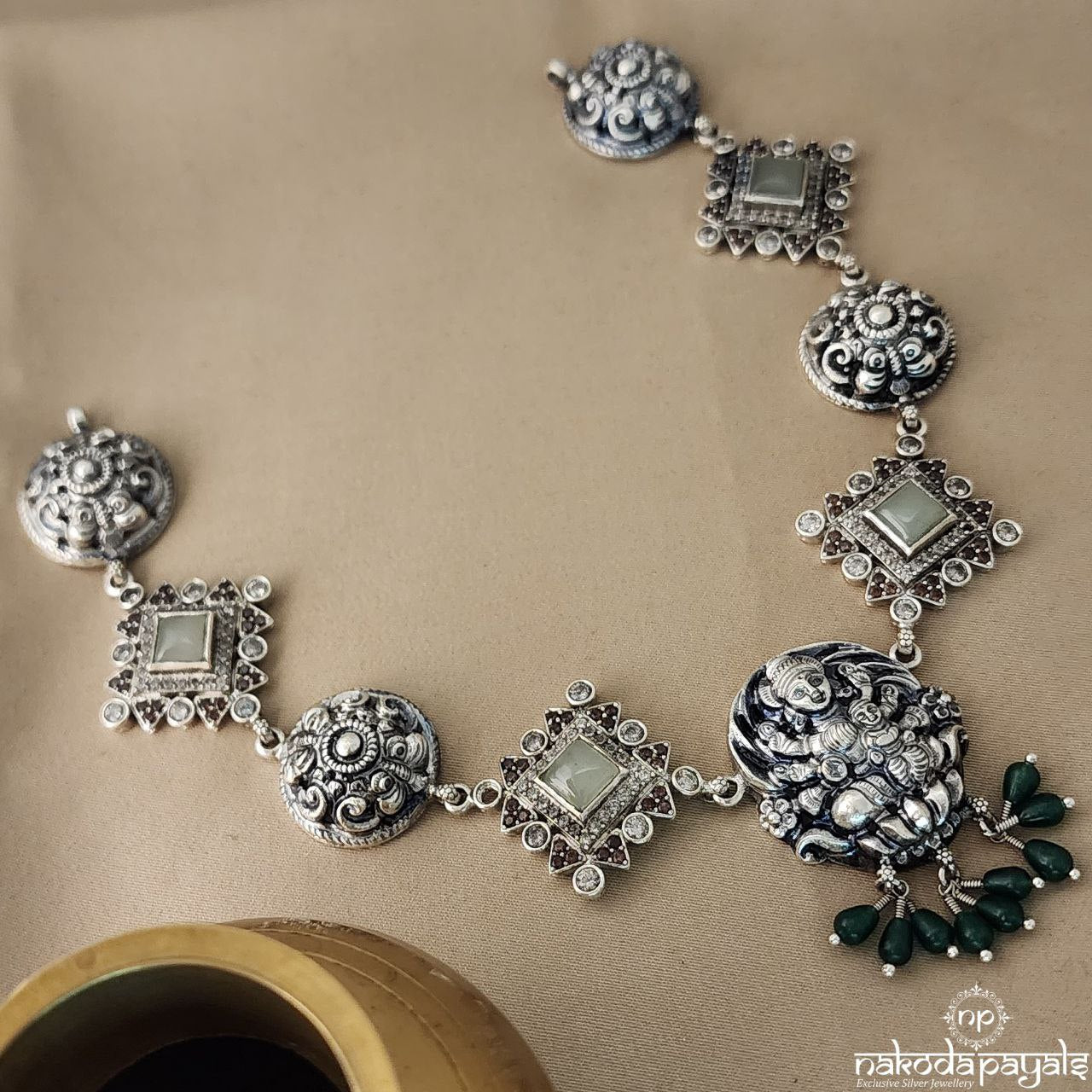 Nakshi Lakshmi Neckpiece (N8096)
