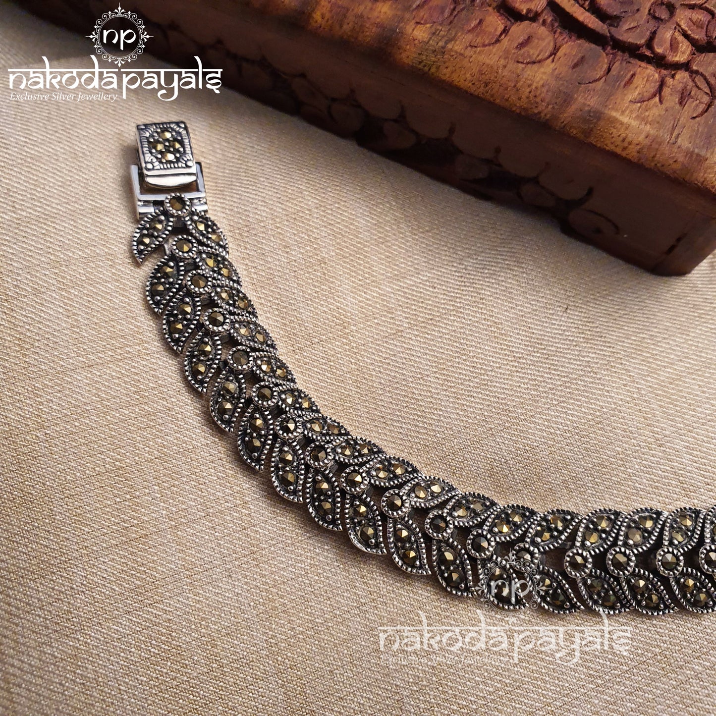 Beautiful Marca Bracelet