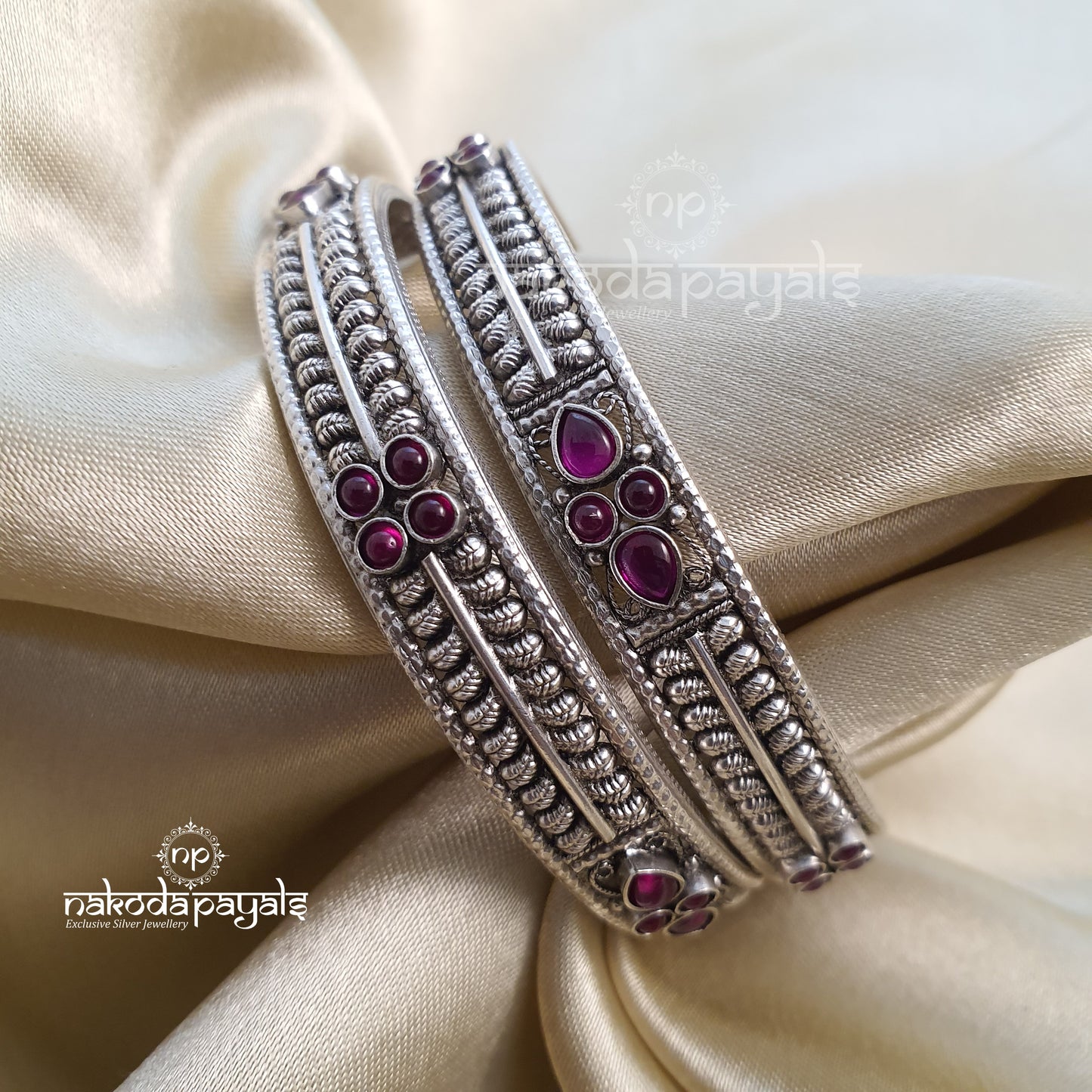 Simple Kemp Bangle Pair(3074)