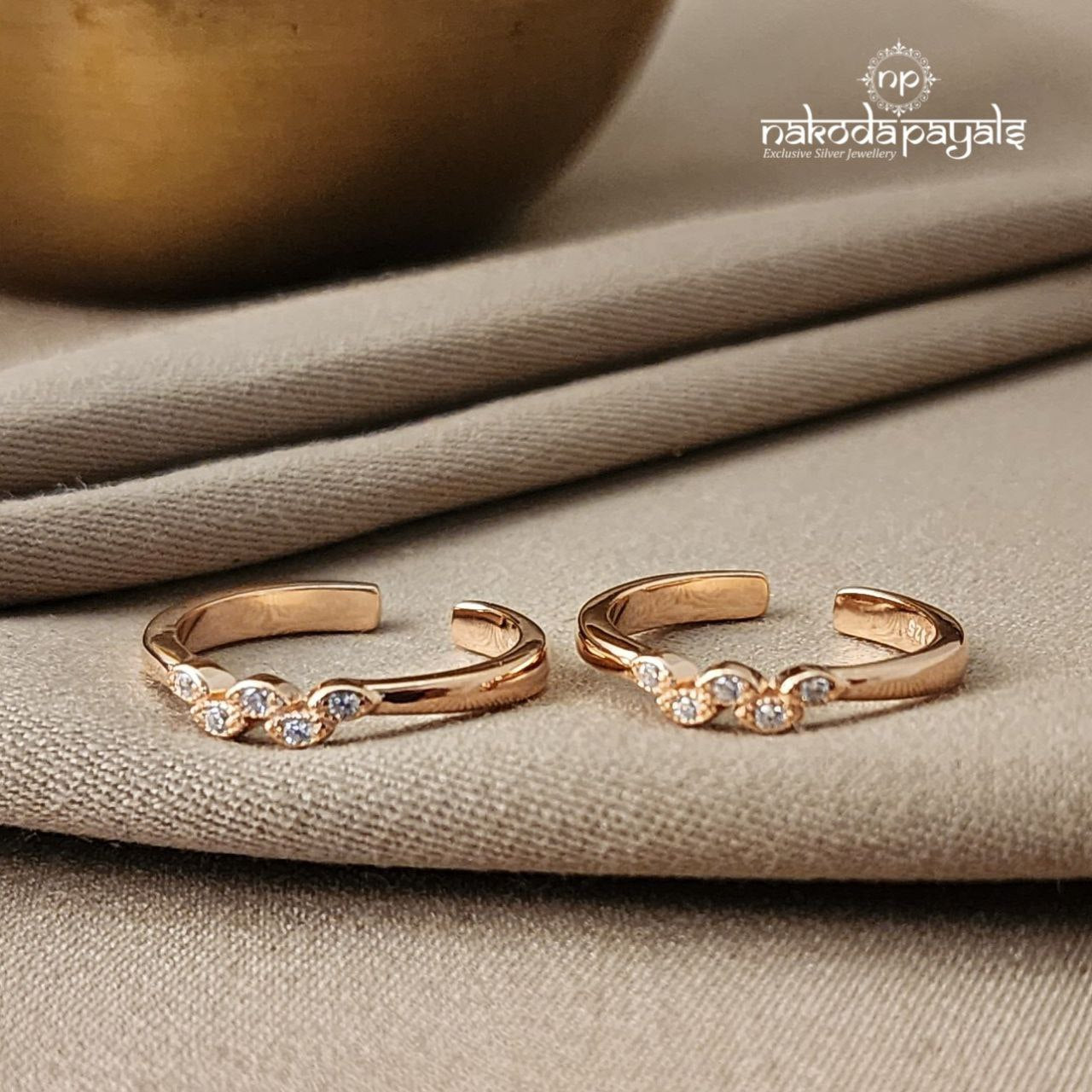 White CZ Toerings Pair (T2515)