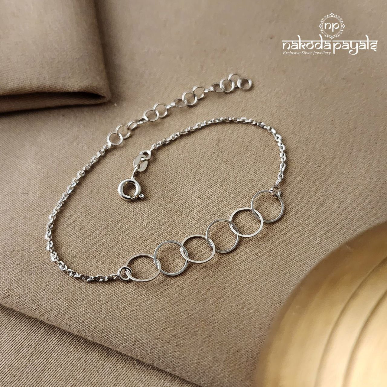 Interlocked Bracelet (BR1230)