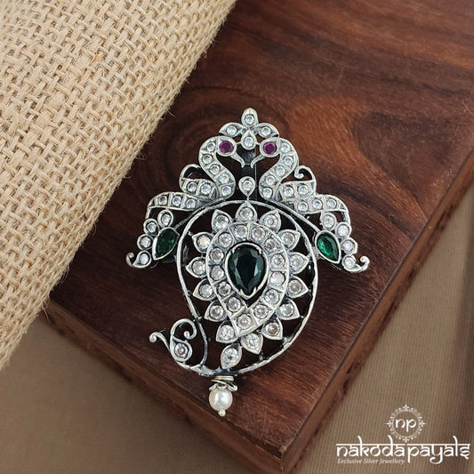 Graceful Green Pendant (P2528)