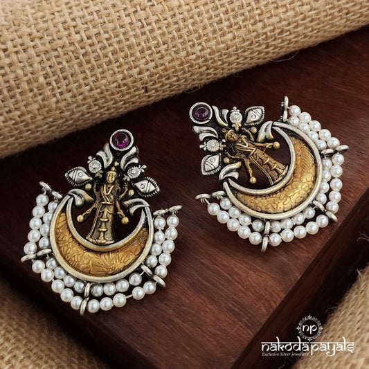 Half Moon Pearly Dual Tone Earrings (Dt1380)