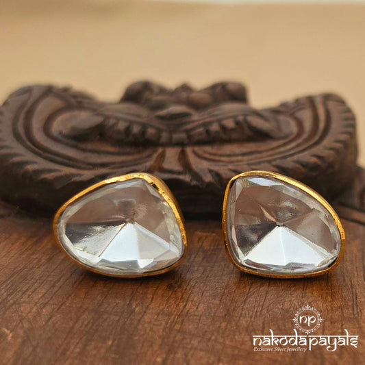 Moissanite Dot Studs (Ge11647)