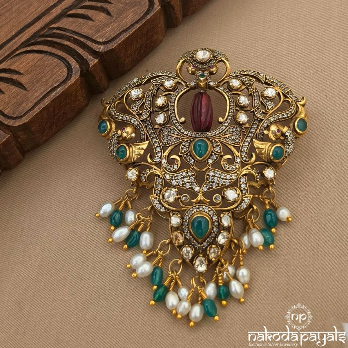 Twin Peacock Pearl Pendant (Gp2731)