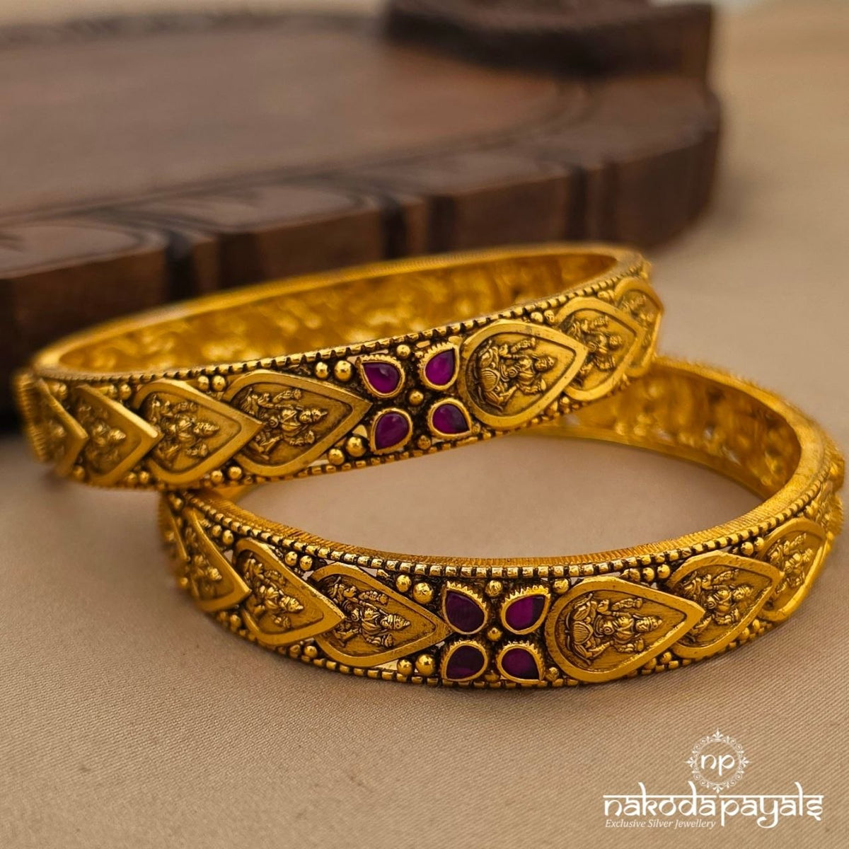 Leafy Lakshmi Bangle (Gk3422)