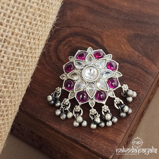 White Sparkling Floral Pendant (P2549)